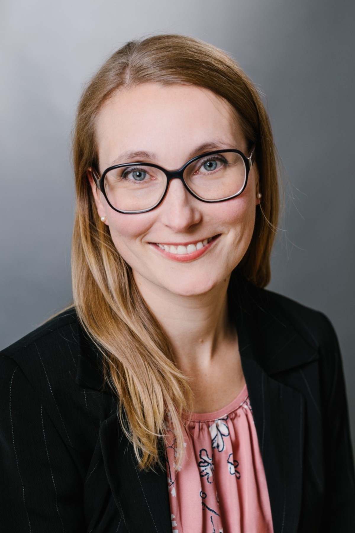 Dr. Cornelia Ott